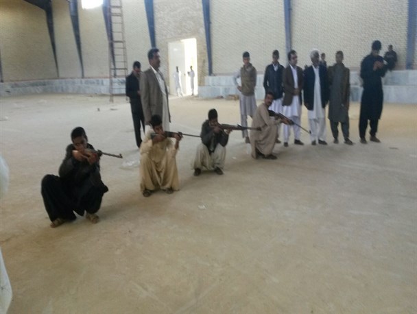 مسابقه تیراندازی با تفنگ بادی در سیب وسوران برگزار شد