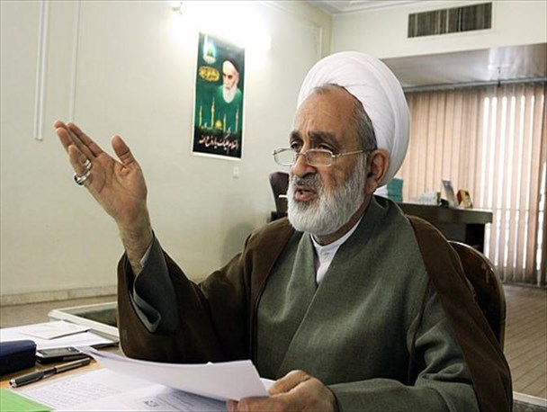 وزارت ارشاد اجازه ندهد افرادی که در رسانه‎های بیگانه حاضر می‎شوند فعالیت کنند/ کشور بی قانون نیست + تصاویر جنجالی معتمدآریا