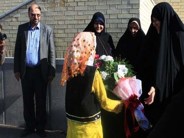 سفر یکروزه معاون وزیر و رئیس سازمان مدارس غیر دولتی به سیستان و بلوچستان/تصاویر