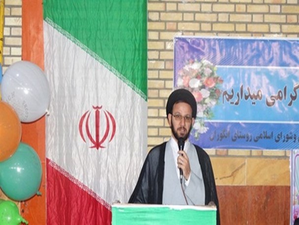 دستاوردهای ۳۷ ساله انقلاب قابل مقایسه با حکومت ۲۵۰۰ ساله نظام شاهنشاهی نیست+عکس