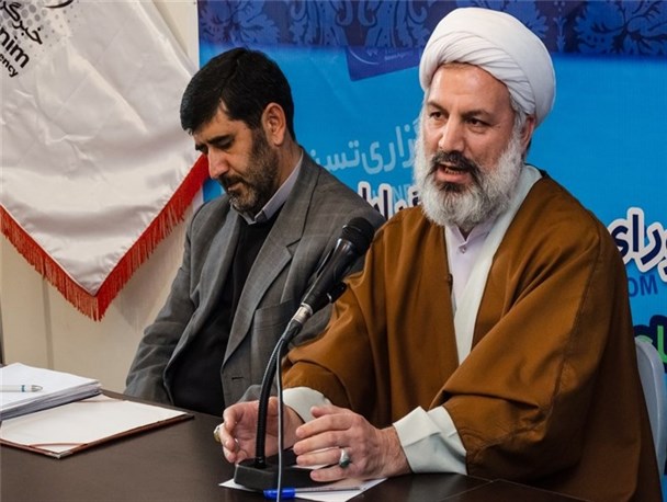 اصولگرایی را فراجناجی می دانیم/ راشد جزو مدعیان می باشد/ اگر حضور کنار احمدی نژاد بد است، گرفتن عکس یادگاری با فتنه گران چیست؟