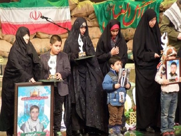 ۴۰ شهید قرآنی لرستان تجلیل شدند+تصاویر