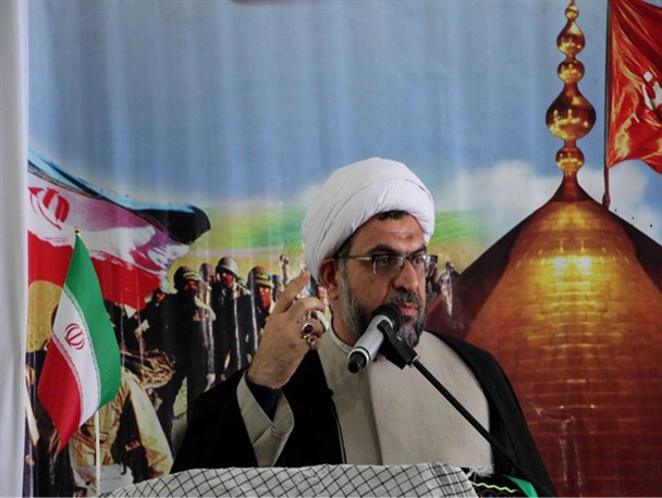 فتنه گران چه پاسخی به مادران و پدران شهدا دارند؟