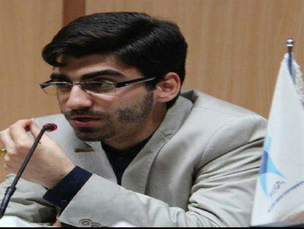ناکارآمدی مدیریت شهری و استانی باعث به زحمت افتادن مردم در بارش برف شده است