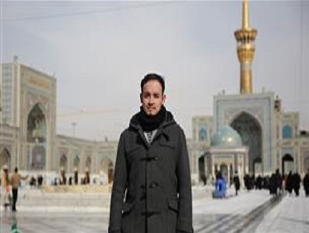 جوان مکزیکی در بارگاه منور رضوی به اسلام مشرف شد
