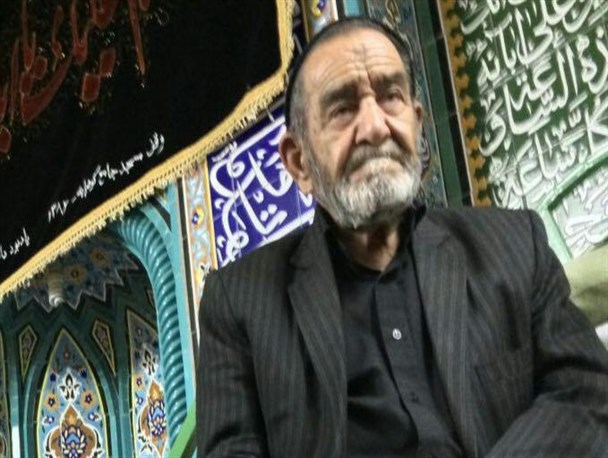 ساواک حکم تیر مرا صادر کرد/ نوشته های امام خمینی(ره) را بدون هیچ ترسی جابه جا می کردم
