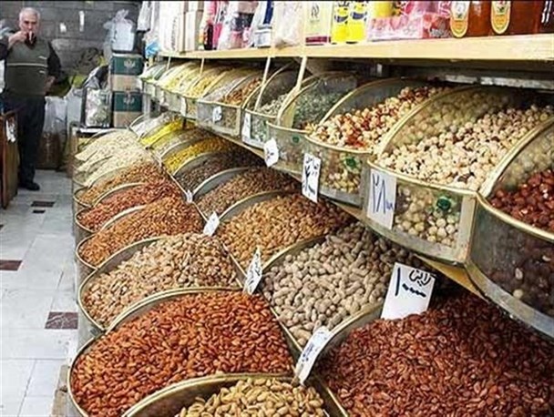 تعدادی از آجیل فروشی های بروجرد اخطاریه گرفتند