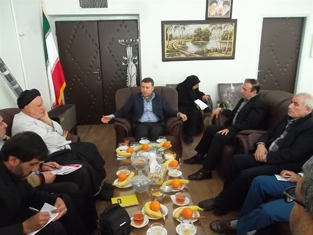 خیرین تهرانی با فرماندار اردل دیدار کردند