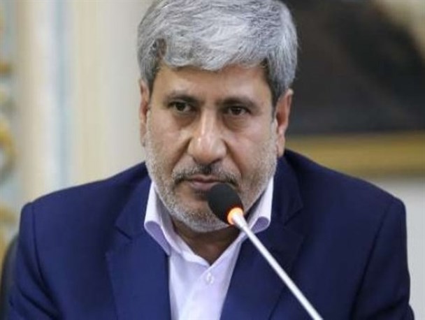 دولت آینده استاندار را از مدیران بومی انتخاب کند