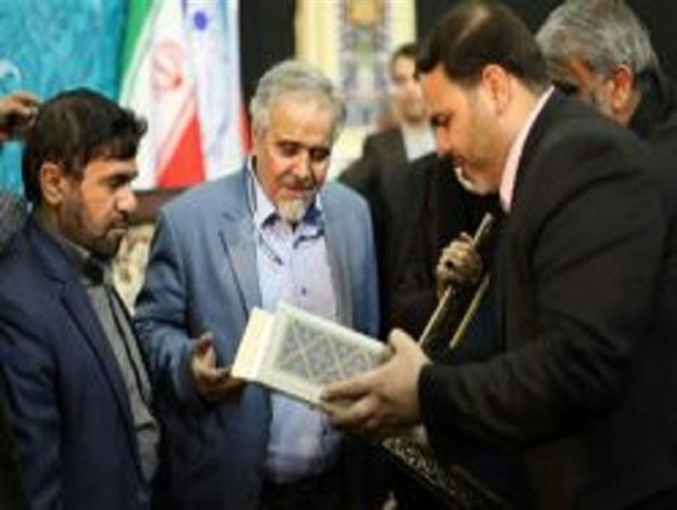 نوای انسانی با صدای گریه شاعران آیینی همراه شد /محتشم کاشانی خداوندگار مرثیه سرایی است