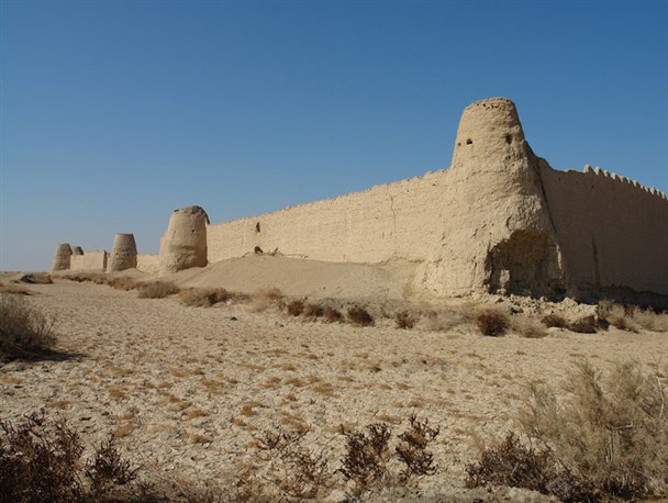 آس بادی های تاریخی سیستان در دل شهر گمشده
