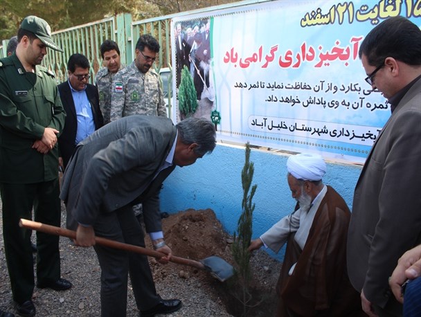 16 هکتار از اراضی اردوگاه شهید جعفریان درختکاری می شود
