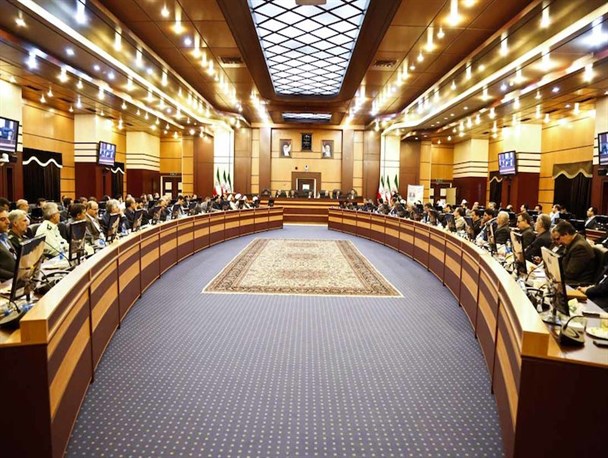 تشکیل کمیته‌ی پیگیری بیانیه گام دوم انقلاب در استان/اصلاح ساختار مالی و اداری ضرورتی اجتناب‌ناپذیر است