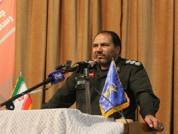 فعالیت 3 کارگاه تولید ماسک و 35 گروه جهادی در کرمان به منظور مقابله با ویروس کرونا