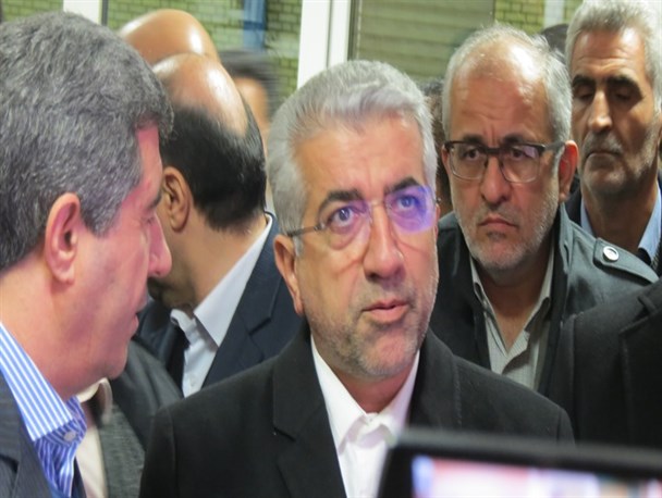 اصراری بر دریافت پول آب و برق نکنید/ مهلت 3 ماهه به خریداران انشعاب برق