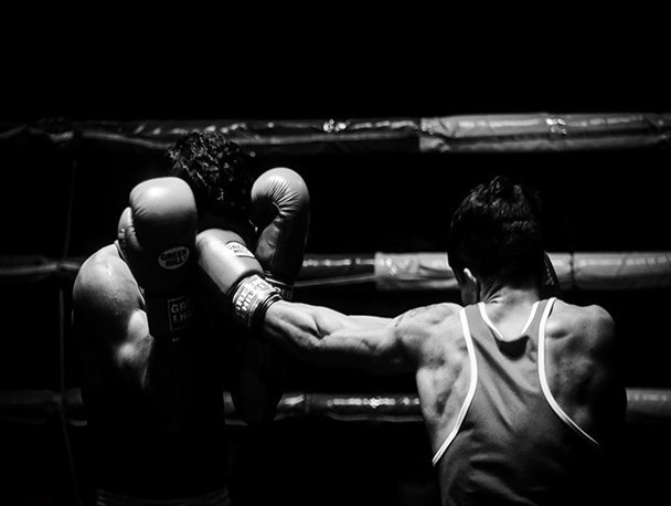 بوکس نوجوانان و جوانان قهرمانی آسیا| کاظمی و فلاحی حذف شدند/ تلاش 5 بوکسور ایران برای صعود به نیمه‌نهایی