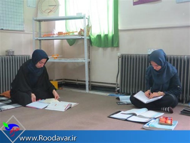 اعتکاف علمی در تویسرکان برگزار شد