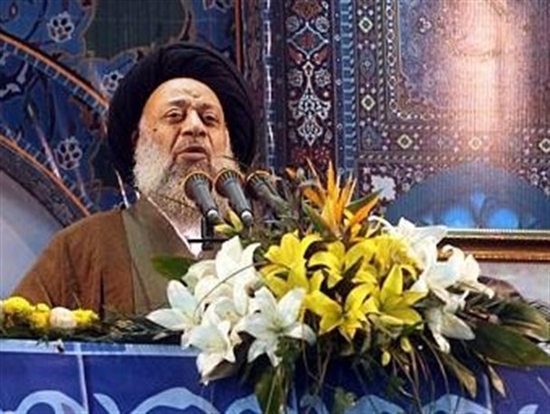 در آسیب های فرهنگی کم کاری و اشتباه مسؤولان دیده می شود/اقتصاد مقاومتی نسخه ای درمانی برای کشور است
