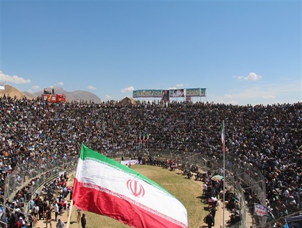 رقابت های کشتی باچوخه در گود زینل خان اسفراین