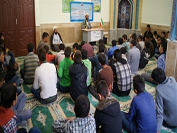 یکصدگفتمان دینی در فاروج برگزار شد