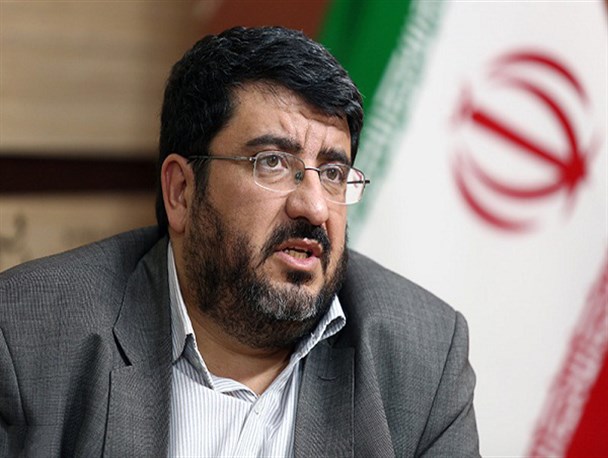 بیانیه لوزان استقلال کشور را به چالش می کشد/ دولت روحانی باید در نوع مذاکرات بازبینی کند