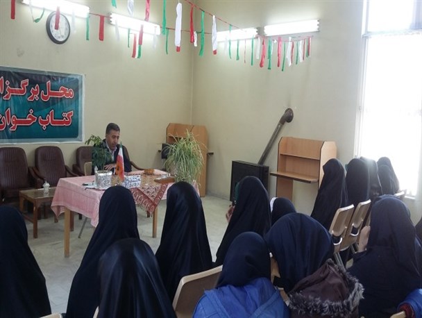 کتابخانه عمومی بستان آباد آمادگی همکاری با نهادهای فرهنگی شهرستان را دارند