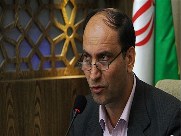 مشارکت در تامین هزینه ای اتوبوسرانی با زدن کارت بلیط/ دریافت کرایه تاکسی بیشتر از مصوبه خلاف قانون است