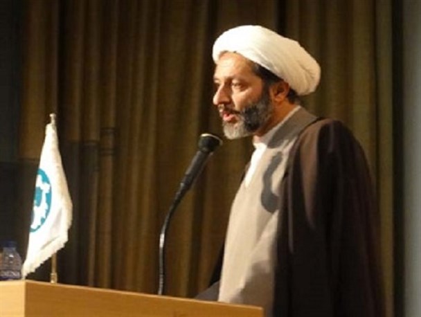 آغاز ثبت نام دانشجویان برای اعتکاف ایام البیض در دانشگاه اصفهان/ اعتکاف از کارهای فرهنگی مانا و موثر در دانشگاه ها است