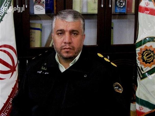 خودروی حامل بار قاچاق در پیرانشهر توقیف شد