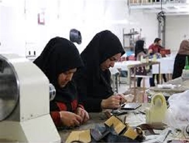 صنعت چرم و دوزندگی کلید تحقق شعار اقتصاد مقاومتی،تولید و اشتغال در فردیس است