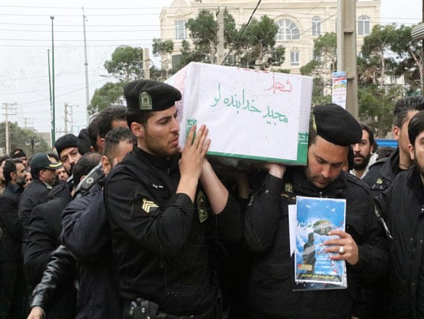 مراسم تشییع شهید خدابنده لو در شهرستان بهارستان برگزار شد+ تصاویر
