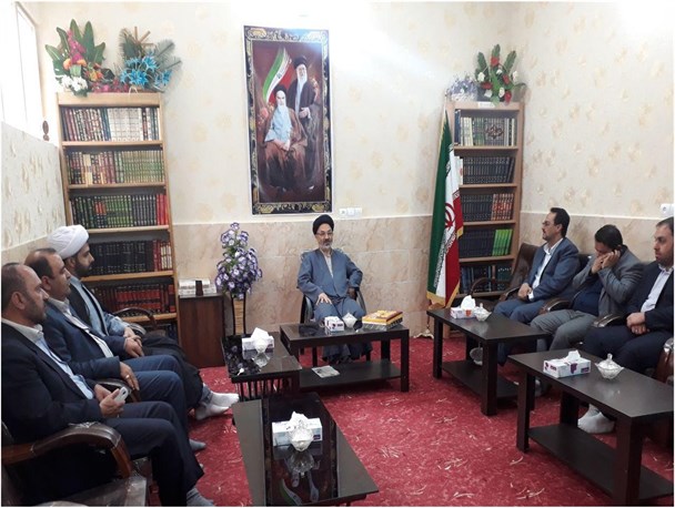 دیدار مدیران اجرایی با امام جمعه فیروزکوه