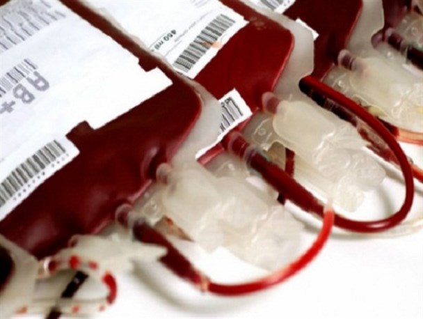 مردم در ماه مبارک رمضان از اهدای خون غافل نشوند