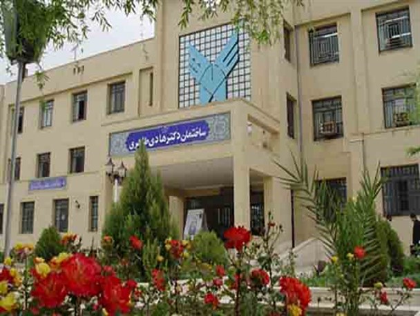 همه کلاس‌های دانشگاه آزاد یزد حضوری است و استثنایی وجود ندارد/شرایط قابل قبول خوابگاه‌ها برای از سرگیری آموزش حضوری