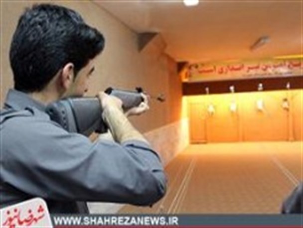 مسابقات تیراندازی گرامیداشت هفته معلم در شهرضا برگزار شد