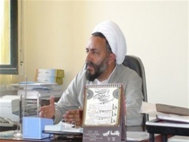 جذب و هدایت جوانان به مسجد مهم ترین رسالت روحانیون است