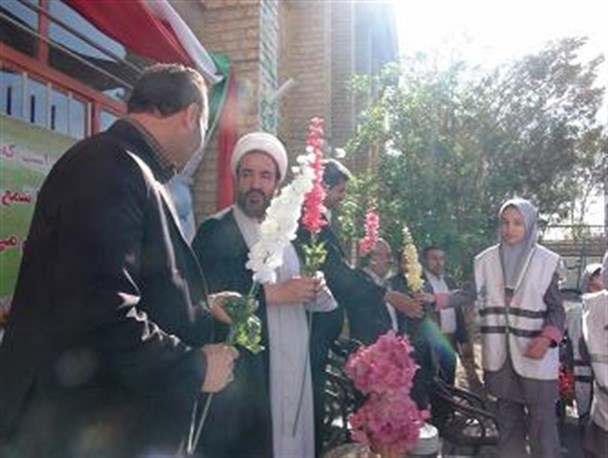 معلمان باید امید و خودباوری را در دانش‌آموزان زنده کنند