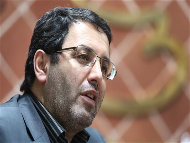 اظهارات یونسی نماد عینی حاشیه سازی برای دولت است