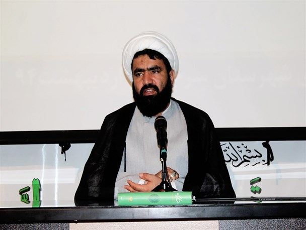 با شکل گیری شوراها جلوی خودکامگی و استبداد در رای گیری گرفته شد/ خودداری از سیاسی کاری و باندبازی در شوراها