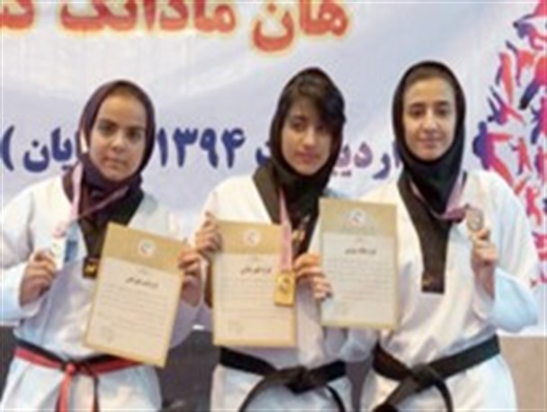 بانوی تکواندوکار شهرضا، مقام سوم مسابقات قهرمانی کشور را کسب کرد