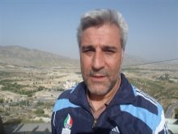 تلاش و جدیت کارگران در عرصه های مختلف ، عامل اصلی رشد و بالندگی ایران است