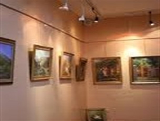 نمایشگاه آثار نقاشی هنرمندان شهرضایی در دهاقان
