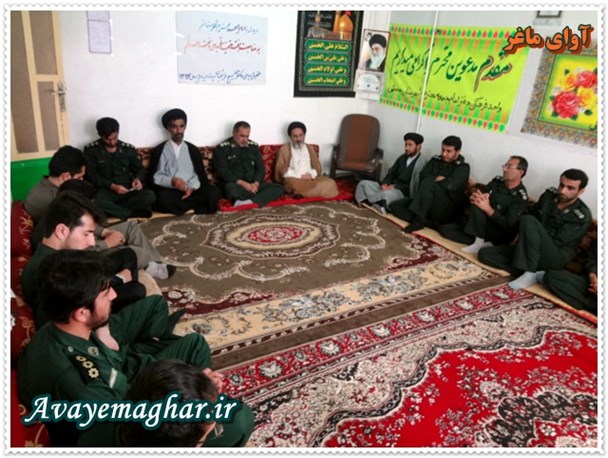 سپاه پاسداران و ائمه جمعه دو بازوی توانمند ولایت فقه هستند