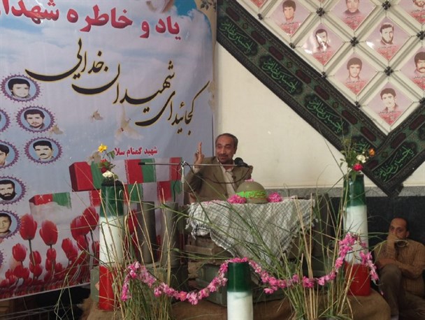 شهدا مسیر عزت و سر افرازی را به ما آموختند / شهدا به همه جامعه تعلق دارند