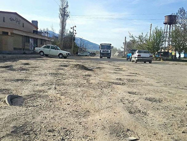 چاله زاری بنام خیابان در شهر زیوه ی ارومیه