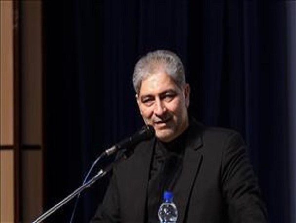 هنرمندان پیام‌آور صلح و دوستی هستند/ مقبره الشعراء نشان می‌دهد تبریز خانه هنرمندان است
