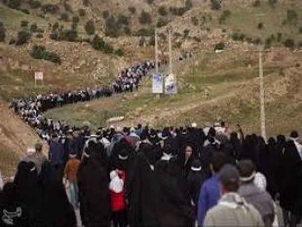 انتقال مفاهیم ارزشمند دوران دفاع مقدس به نسل جوان کاری ارزشمند است