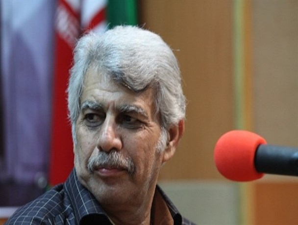 دهقان نسب: هنرمندان طی سال های اخیر با بیکاری مفرط و خانه نشینی دست و پنجه نرم کردند/ مدیران منفعل نباید انتخاب شوند