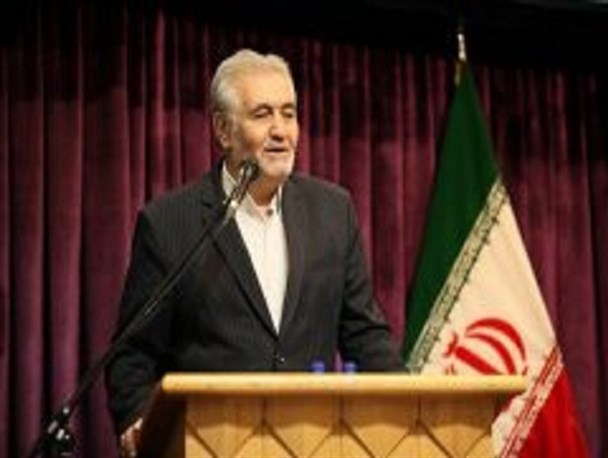تسهیلات با سود ۲۰درصد اقتصاد ما را بیمارتر می‌کند/انتظار چند ماهه صنعتگران اصفهانی برای حضور جهانگیری