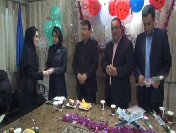 تجلیل از ماماهای شاغل در بیمارستان شهید بهشتی چالدران/تصاویر